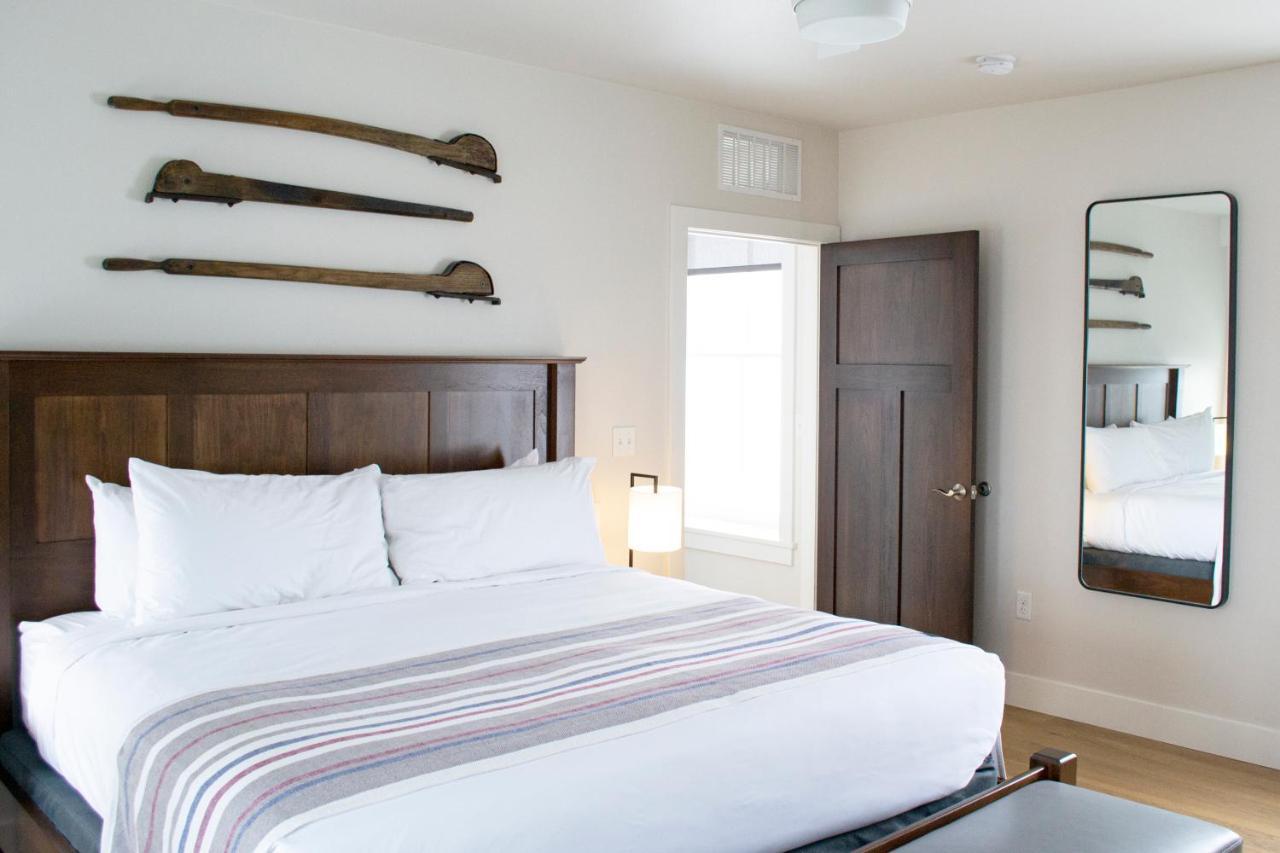 Hotel Millwright Amana Esterno foto