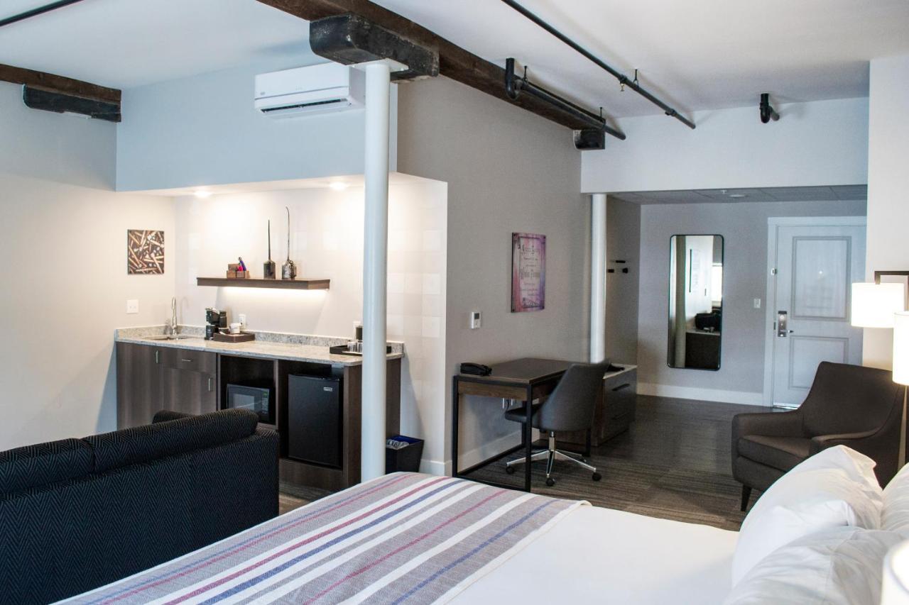 Hotel Millwright Amana Esterno foto